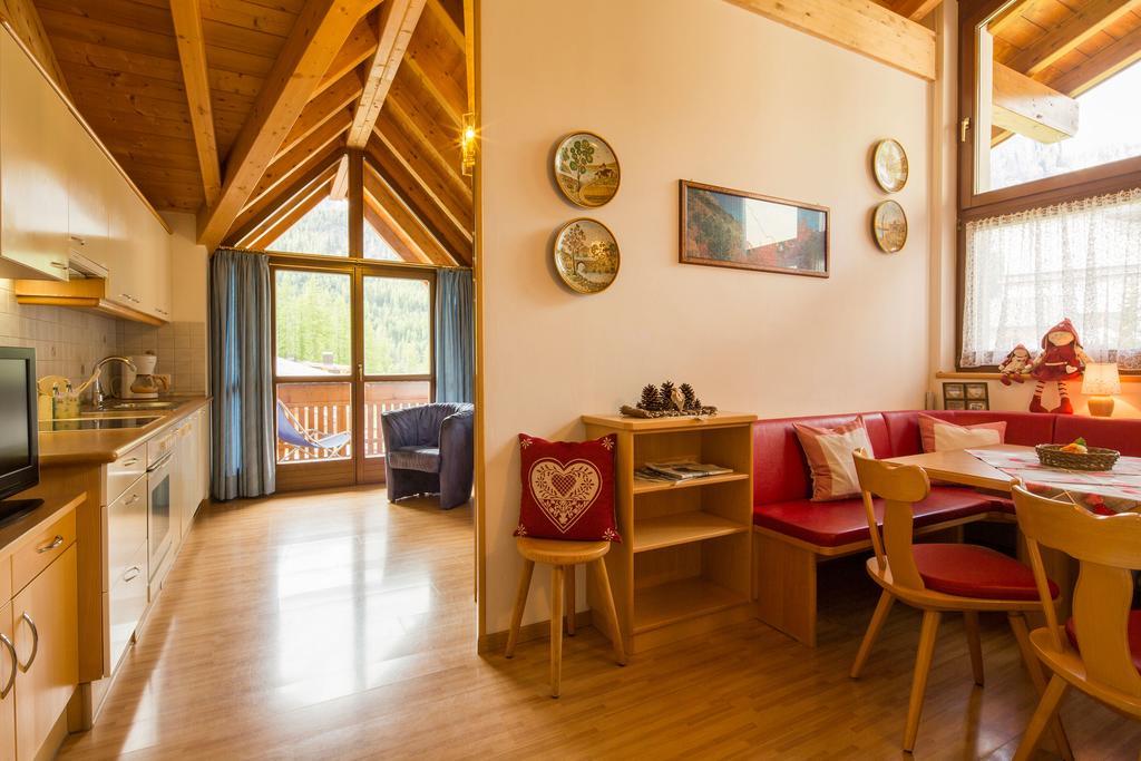 Alpin Apartments コルフォスコ 部屋 写真